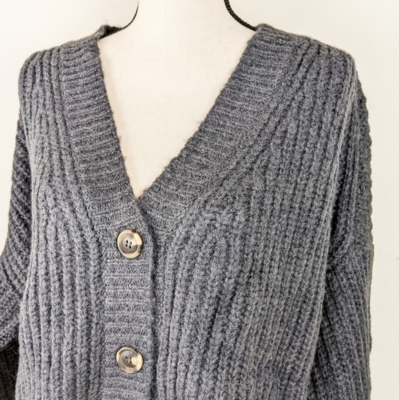 NWT Grade & Gather Chunky Knit Cardigan - Picture 2 of 5